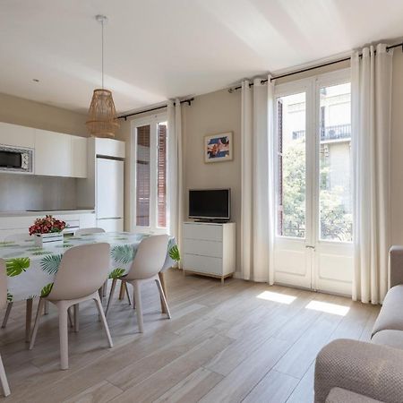 Aparteasy - Family 4-Bedroom Apartment Barcelona Exterior photo